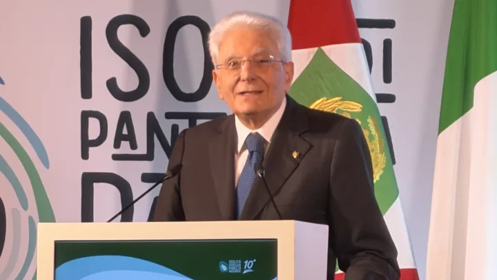 Mattarella a Pantelleria: tutti gli interventi all’Hangar